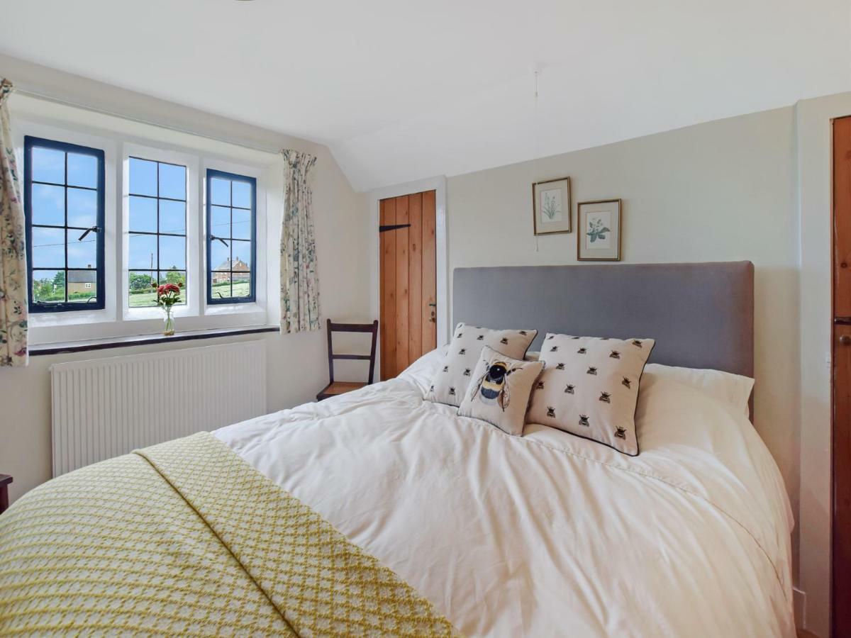 Barndown Vila Weston Subedge Exterior foto